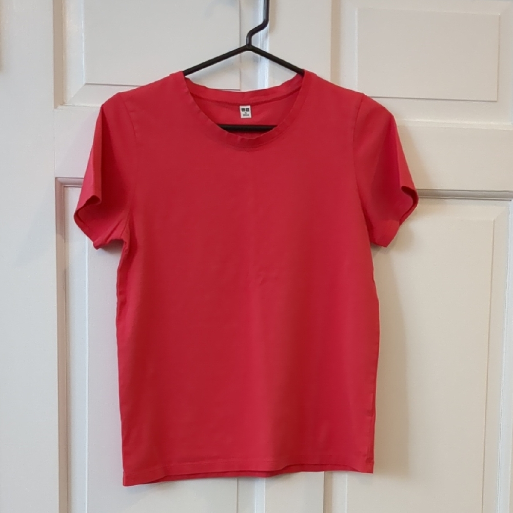 Uniqlo Watermelon Pink Short Sleeve T-Shirt Xs women